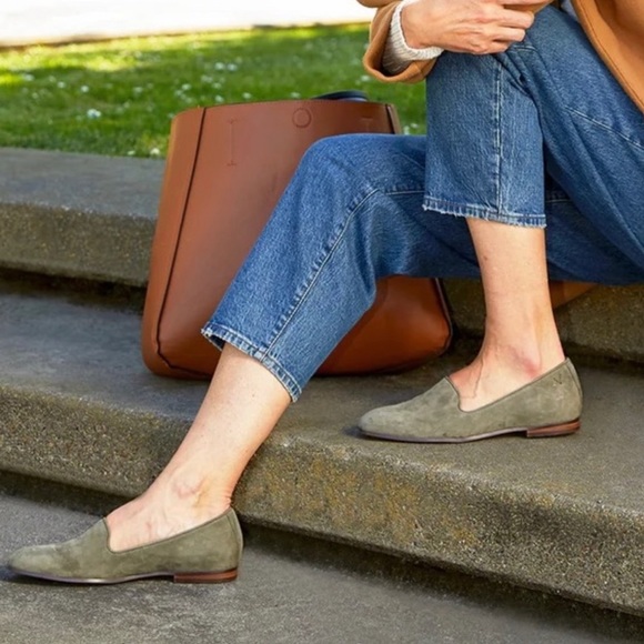 VIONIC WILLA SLIP ON FLAT - Picture 1 of 13